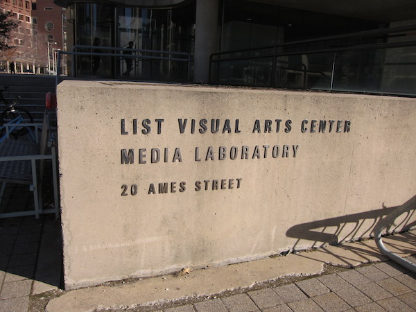 note/mit-media-lab/list_visual_arts_center.jpg